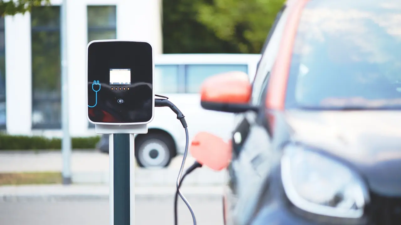 Véhicules électriques : atouts incontournables pour les entreprises