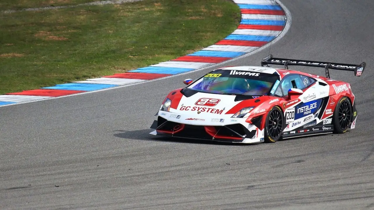 Gérer la fatigue en endurance automobile.