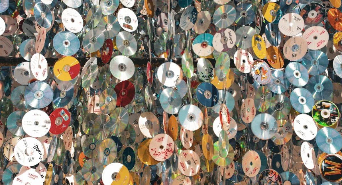 Illustration, trouver un garage pour installer disques et plaquettes freins